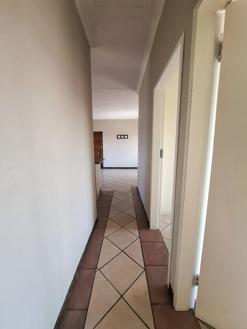 2 Bedroom Property for Sale in Mooikloof Ridge Gauteng