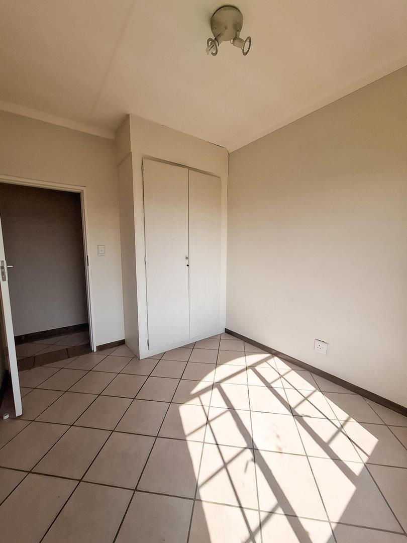 2 Bedroom Property for Sale in Mooikloof Ridge Gauteng