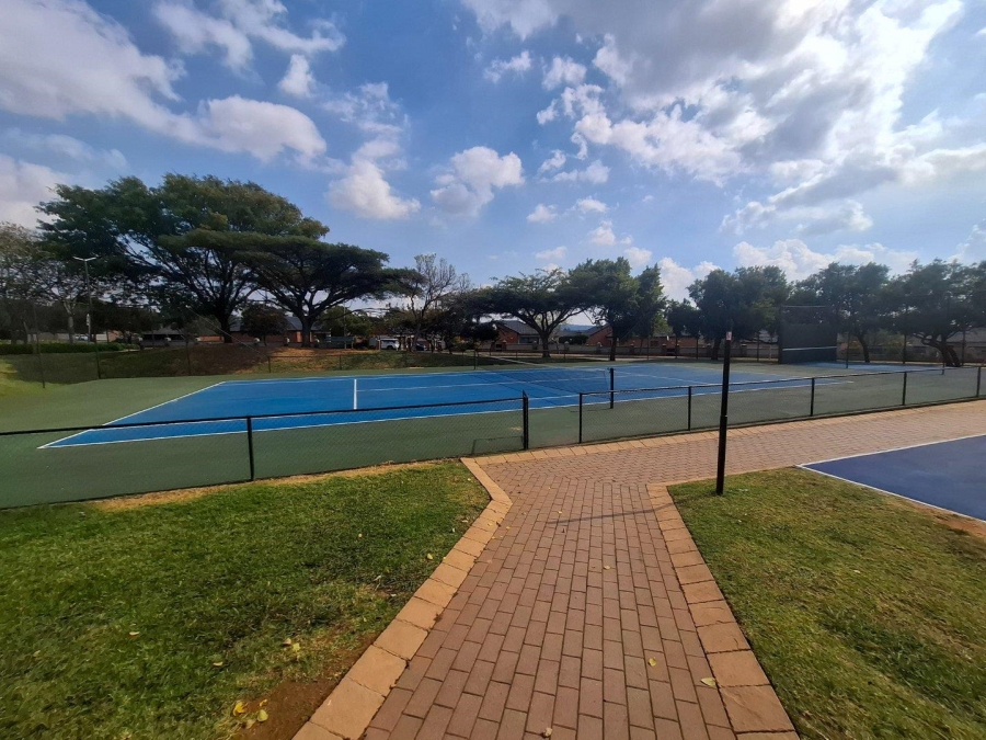 2 Bedroom Property for Sale in Mooikloof Ridge Gauteng