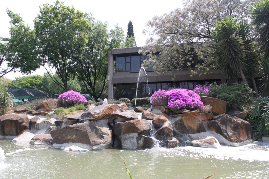 To Let Commercial Property for Rent in Isando Gauteng
