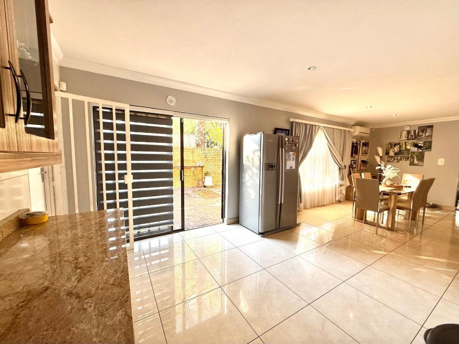 3 Bedroom Property for Sale in New Redruth Gauteng
