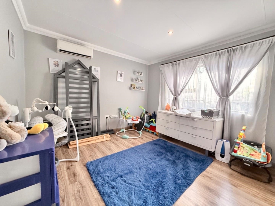 3 Bedroom Property for Sale in New Redruth Gauteng