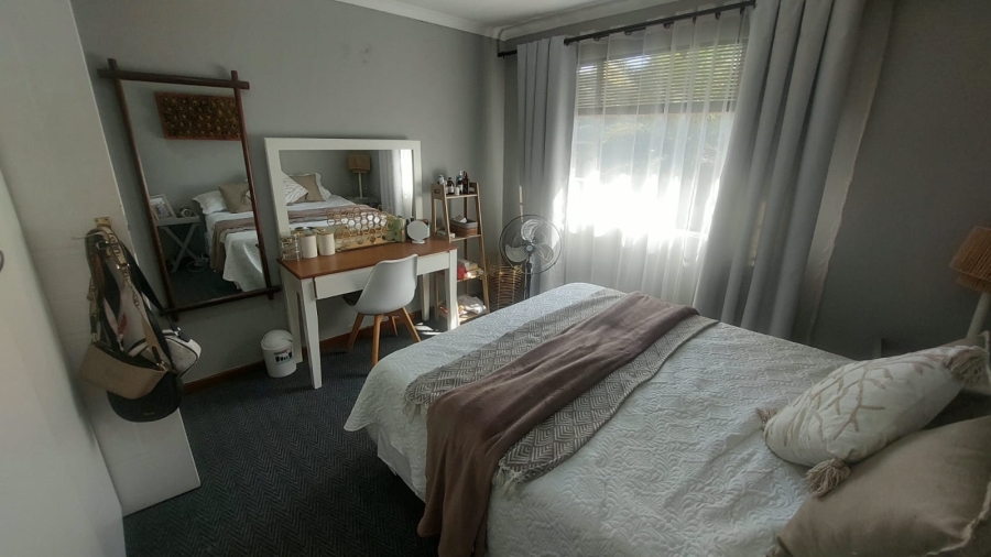 2 Bedroom Property for Sale in Verwoerdpark Gauteng
