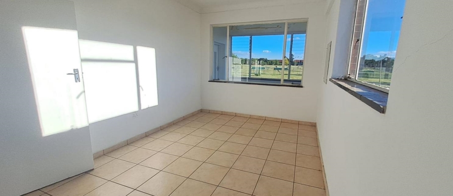 To Let 2 Bedroom Property for Rent in New Redruth Gauteng