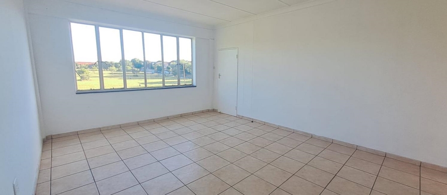 To Let 2 Bedroom Property for Rent in New Redruth Gauteng