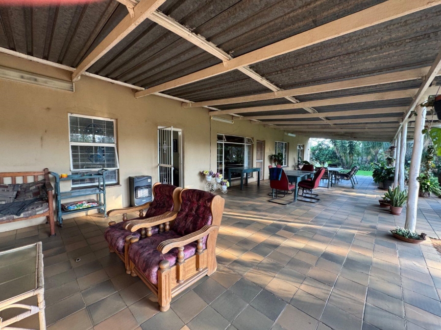 5 Bedroom Property for Sale in Paardefontein Gauteng