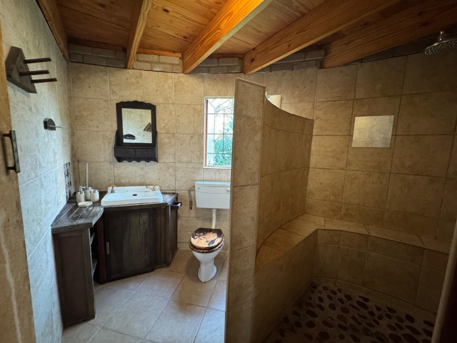 5 Bedroom Property for Sale in Paardefontein Gauteng