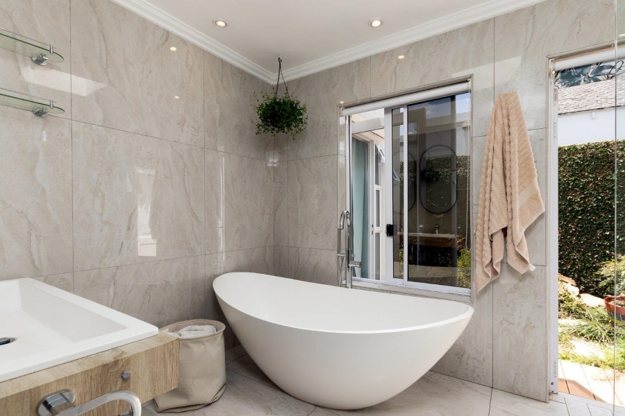 4 Bedroom Property for Sale in Dainfern Golf Estate Gauteng