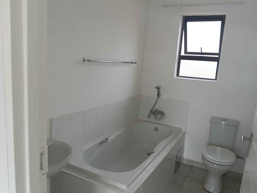 3 Bedroom Property for Sale in Crystal Park Gauteng