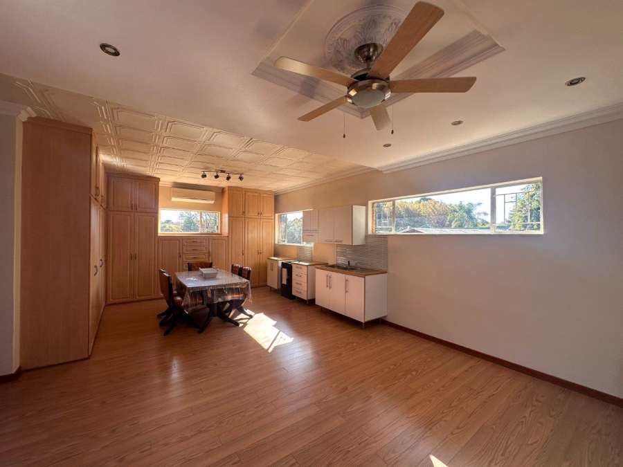 To Let 1 Bedroom Property for Rent in Florida Park Gauteng