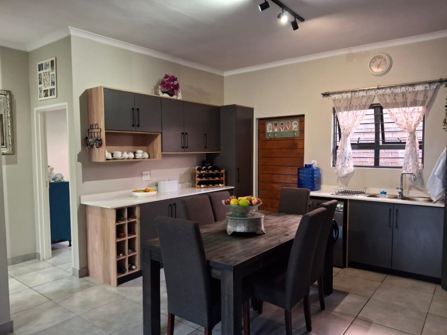 3 Bedroom Property for Sale in Olympus Gauteng
