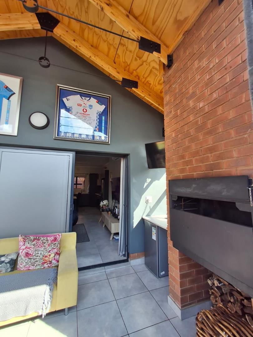 3 Bedroom Property for Sale in Olympus Gauteng