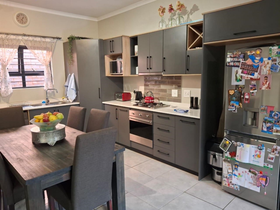 3 Bedroom Property for Sale in Olympus Gauteng