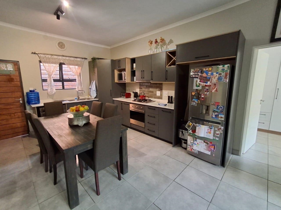 3 Bedroom Property for Sale in Olympus Gauteng
