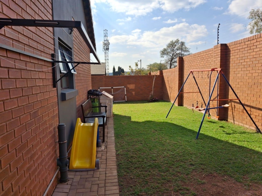 3 Bedroom Property for Sale in Olympus Gauteng
