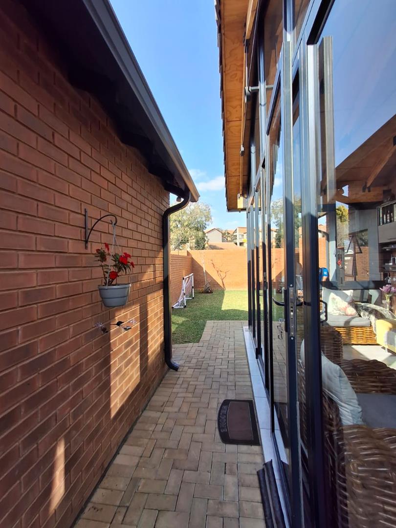 3 Bedroom Property for Sale in Olympus Gauteng