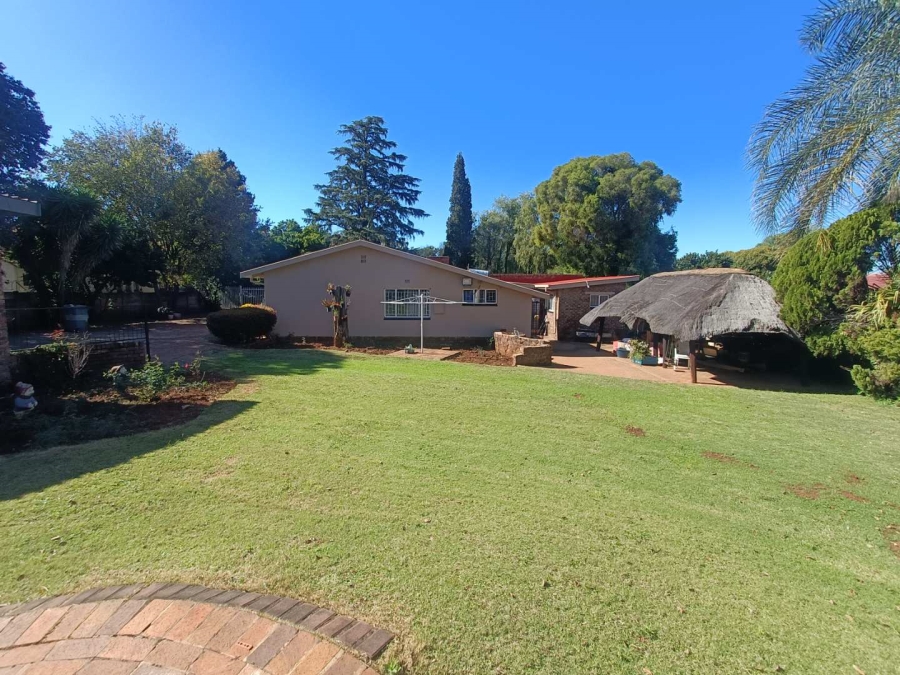 4 Bedroom Property for Sale in Valhalla Gauteng