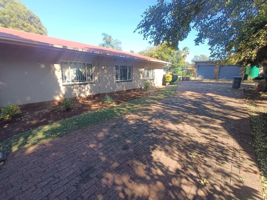 4 Bedroom Property for Sale in Valhalla Gauteng