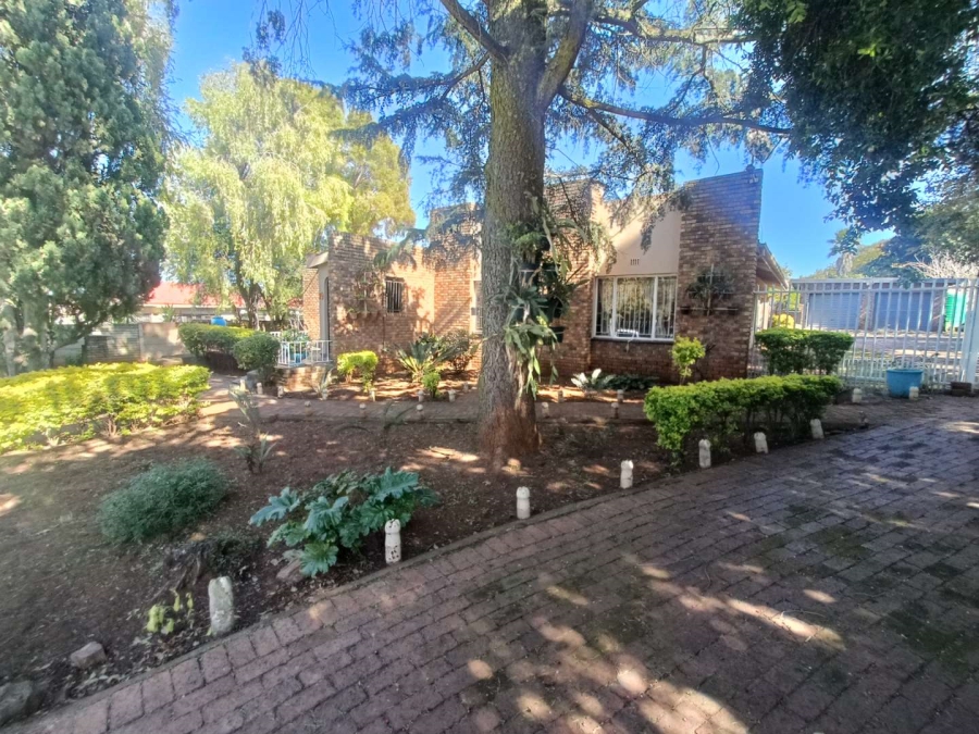 4 Bedroom Property for Sale in Valhalla Gauteng