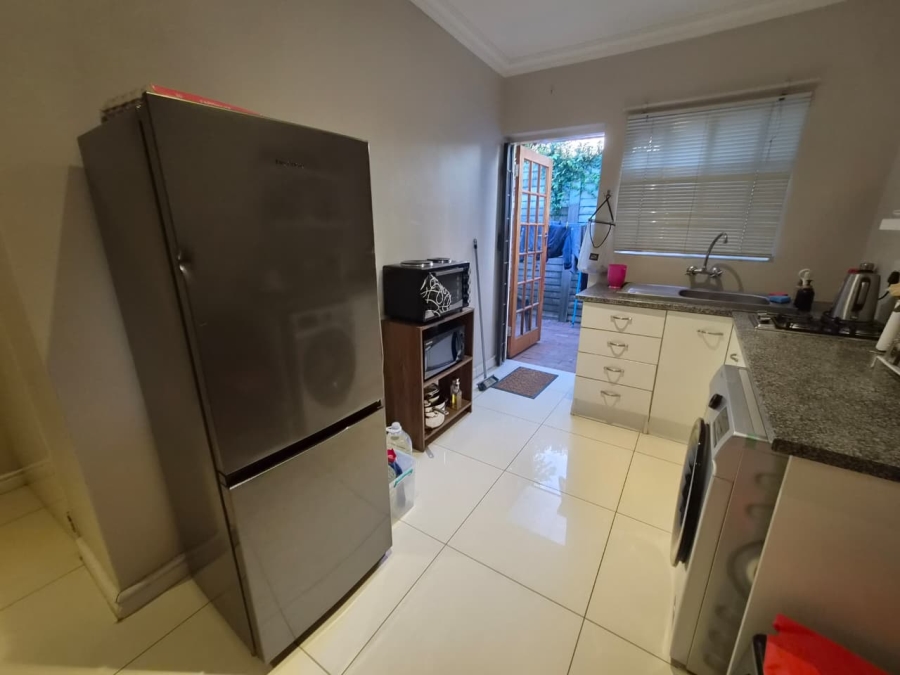 To Let 1 Bedroom Property for Rent in Rietondale Gauteng