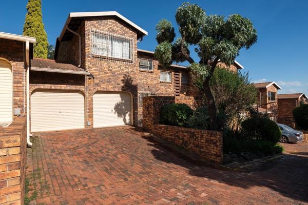 3 Bedroom Property for Sale in Bassonia Gauteng