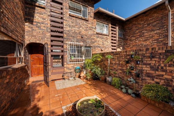 3 Bedroom Property for Sale in Bassonia Gauteng