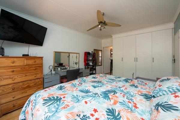 3 Bedroom Property for Sale in Bassonia Gauteng