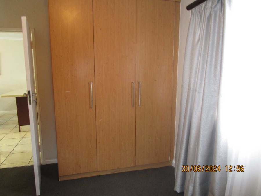 To Let 2 Bedroom Property for Rent in Edenburg Gauteng