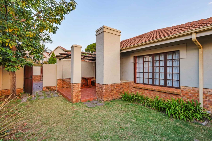 2 Bedroom Property for Sale in Equestria Gauteng