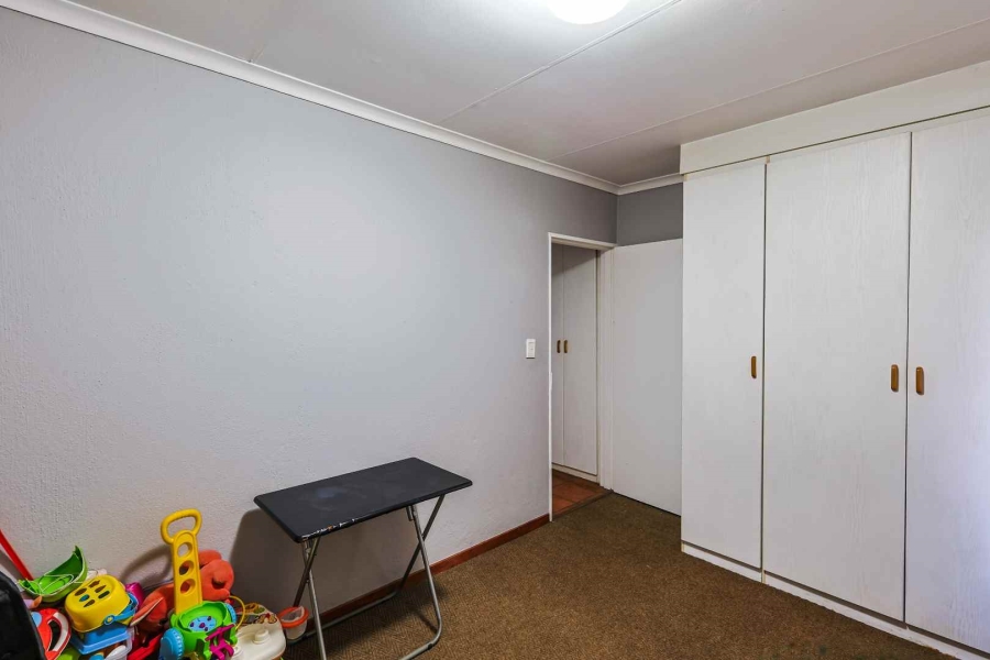 2 Bedroom Property for Sale in Equestria Gauteng