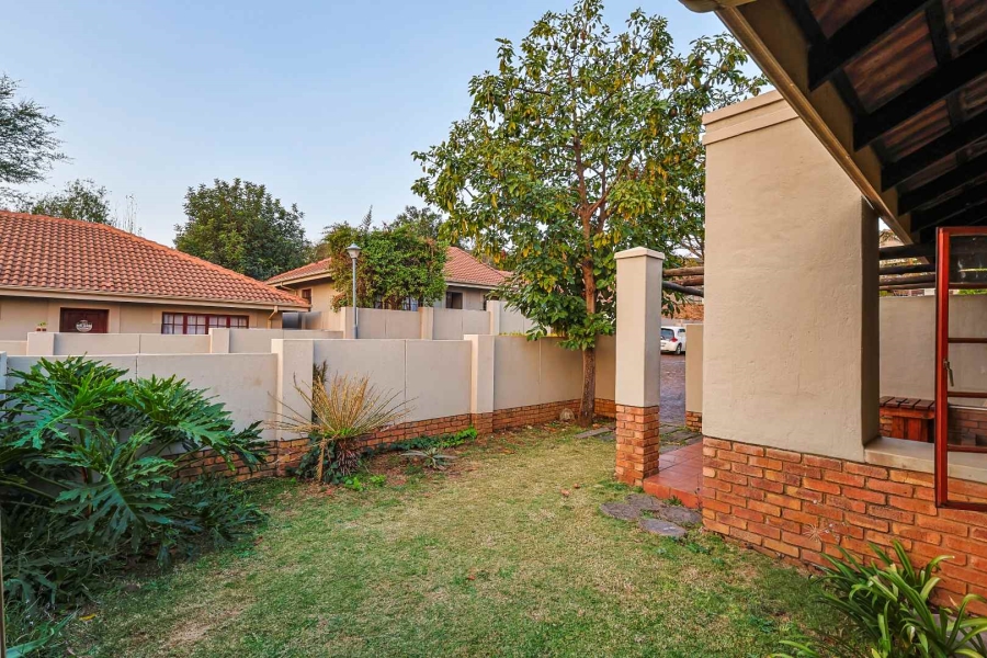 2 Bedroom Property for Sale in Equestria Gauteng