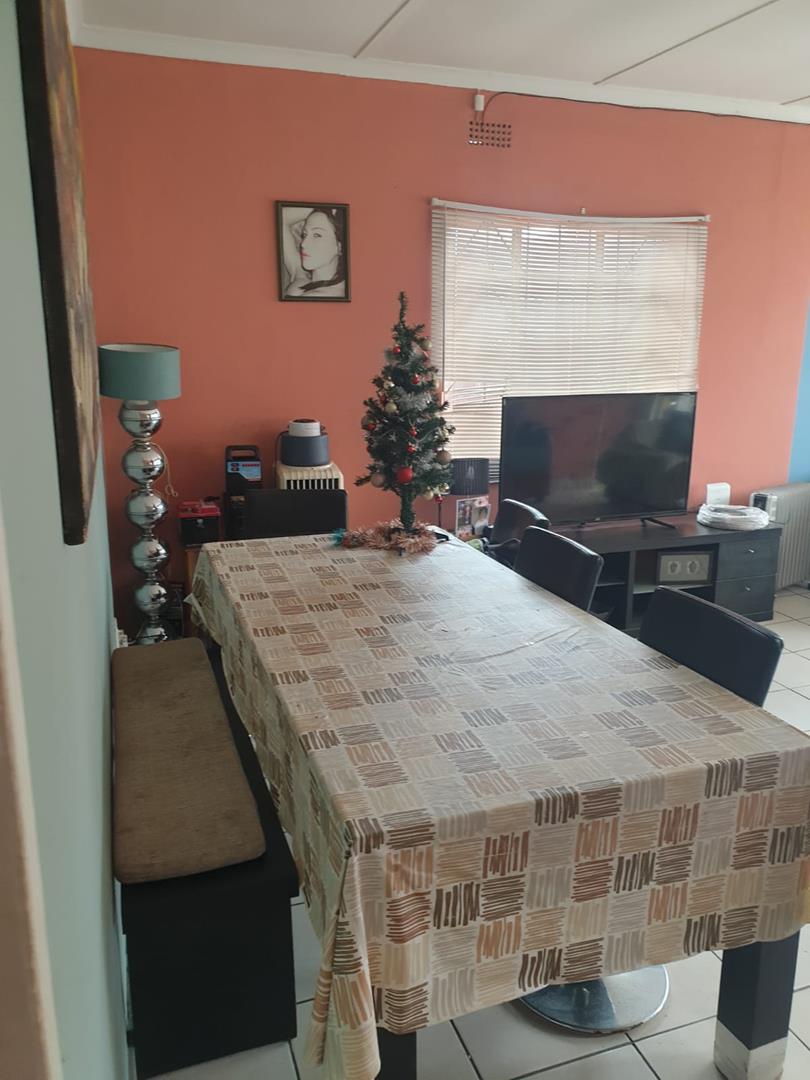 2 Bedroom Property for Sale in South Hills Gauteng