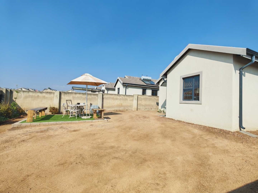 3 Bedroom Property for Sale in Kya Sands Gauteng
