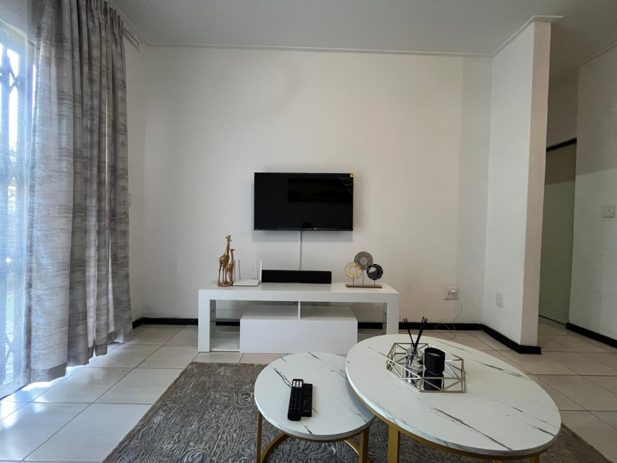 1 Bedroom Property for Sale in Jackal Creek Golf Estate Gauteng