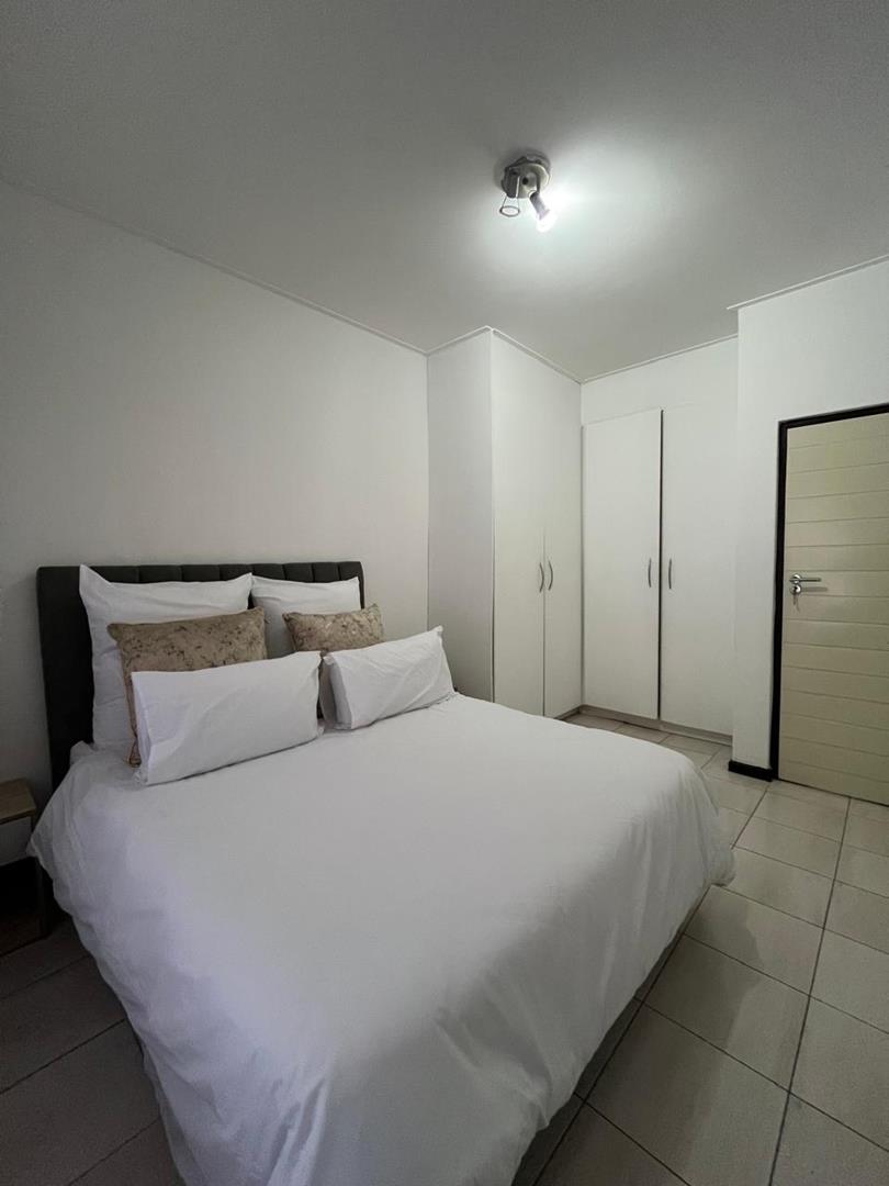 1 Bedroom Property for Sale in Jackal Creek Golf Estate Gauteng