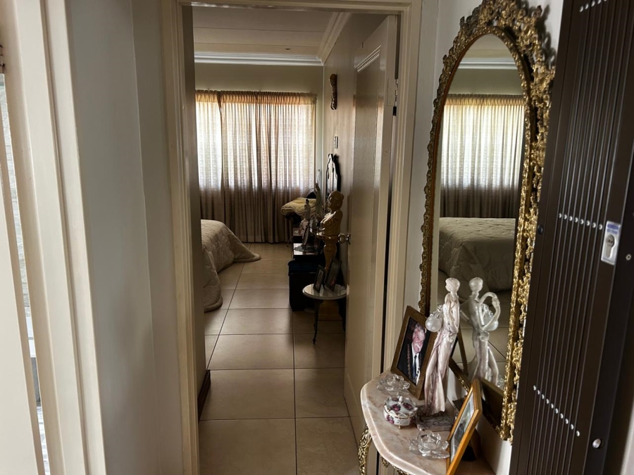 2 Bedroom Property for Sale in New Redruth Gauteng