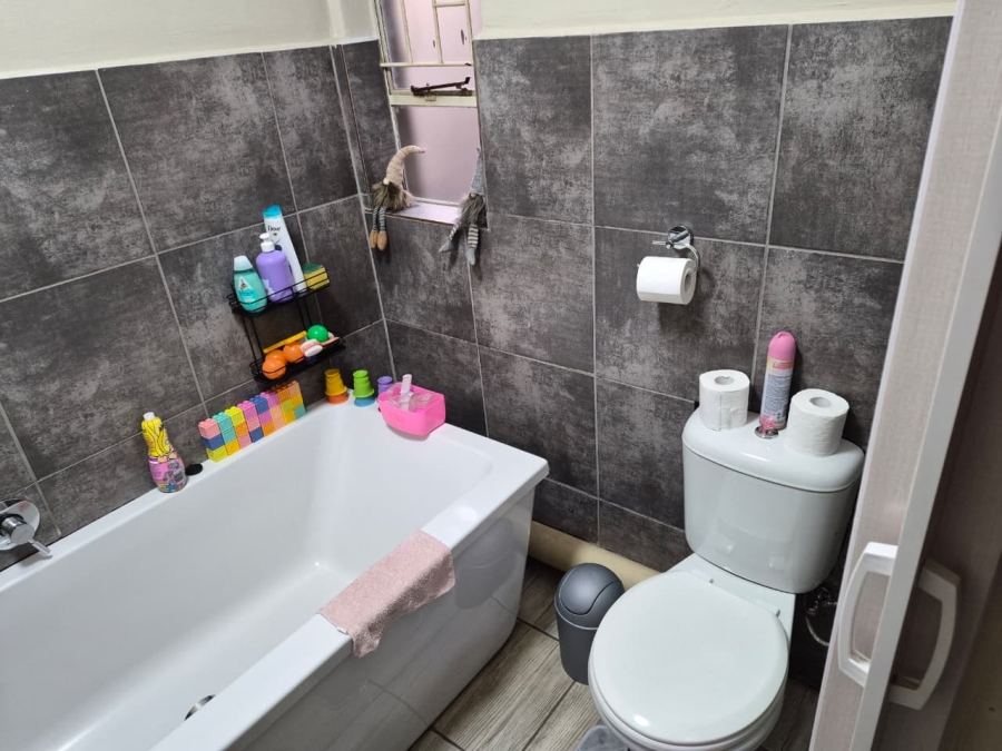 To Let 3 Bedroom Property for Rent in Wonderboom Gauteng