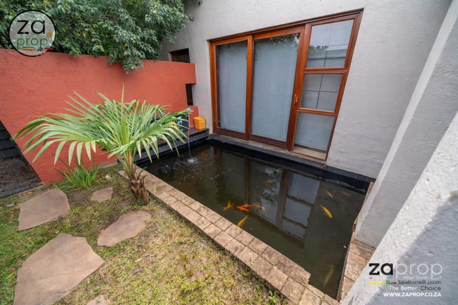3 Bedroom Property for Sale in Glen Marais Gauteng