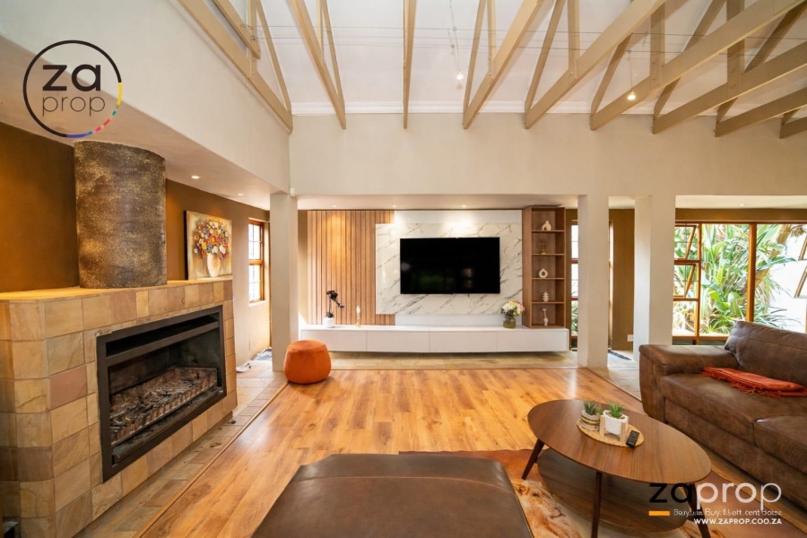 3 Bedroom Property for Sale in Glen Marais Gauteng
