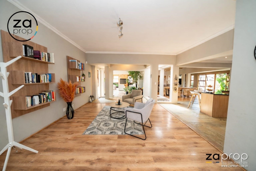 3 Bedroom Property for Sale in Glen Marais Gauteng