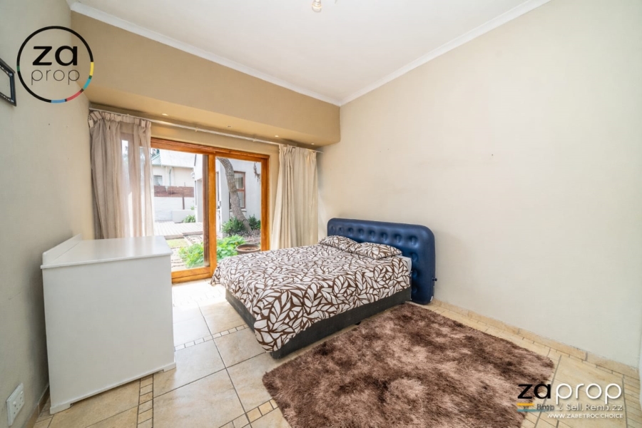 3 Bedroom Property for Sale in Glen Marais Gauteng