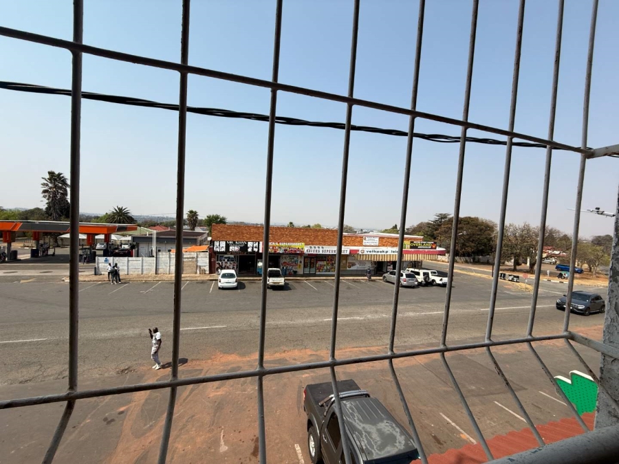 To Let 2 Bedroom Property for Rent in Discovery Gauteng