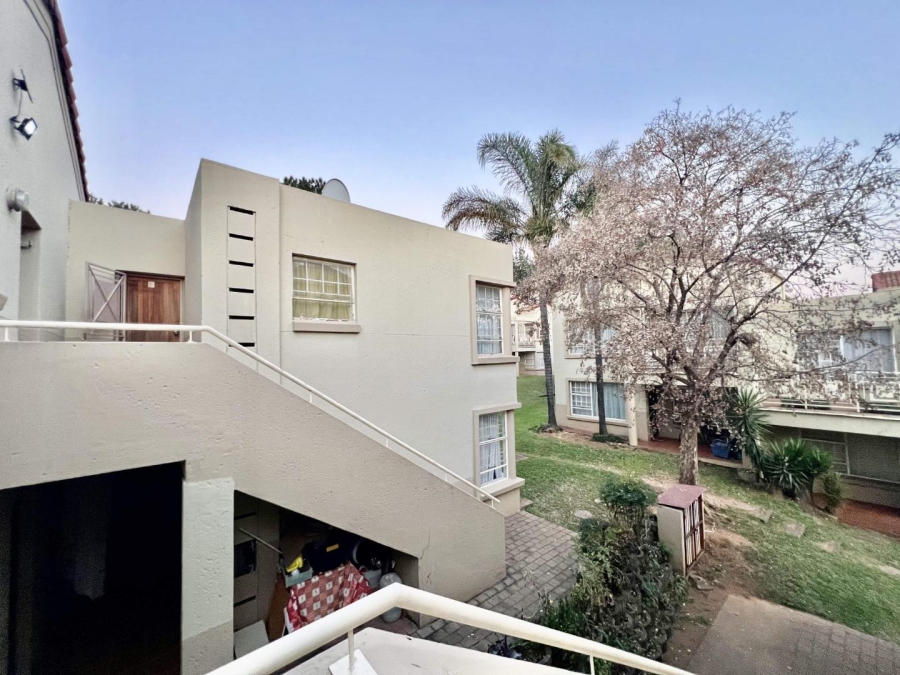 2 Bedroom Property for Sale in Rembrandt Park Gauteng