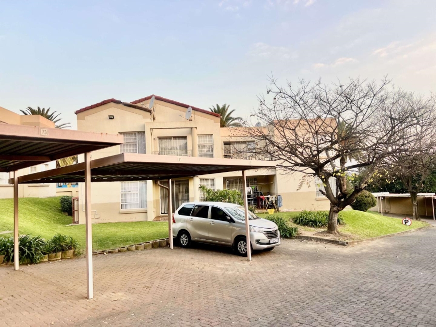 2 Bedroom Property for Sale in Rembrandt Park Gauteng