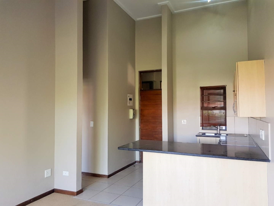 1 Bedroom Property for Sale in Jackal Creek Golf Estate Gauteng
