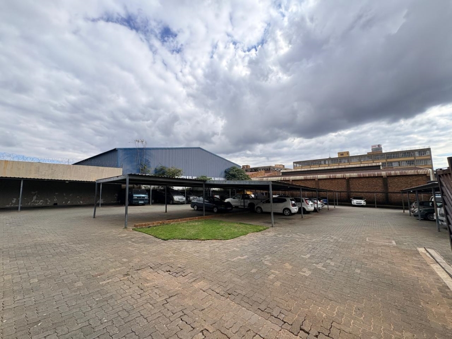 1 Bedroom Property for Sale in Troyeville Gauteng