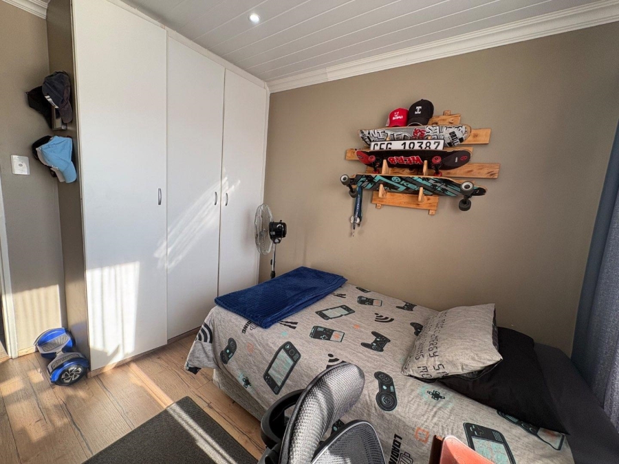 3 Bedroom Property for Sale in Birchleigh Gauteng