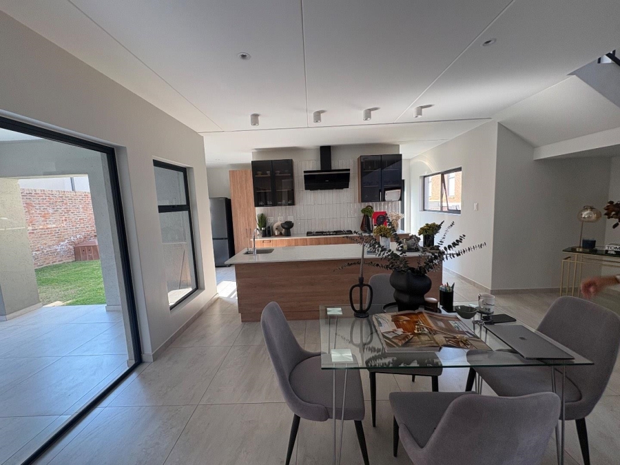 To Let 3 Bedroom Property for Rent in Carlswald Gauteng