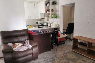 2 Bedroom Property for Sale in Mulbarton Gauteng