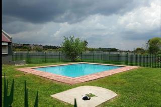 2 Bedroom Property for Sale in Mulbarton Gauteng